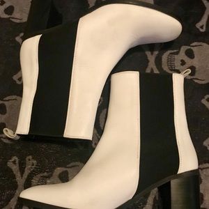 Zara Trafaluc Black & White Chelsea Boots